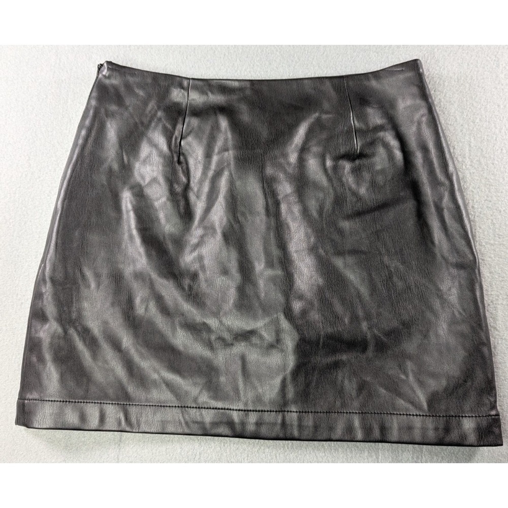 Juicy by Juicy Couture Womens Faux Leather Mini Skirt XS Black‎ Slit - Picture 4 of 10